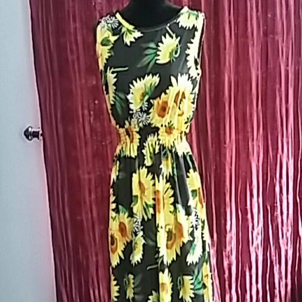 SALE PENDING Sunflower midi dress